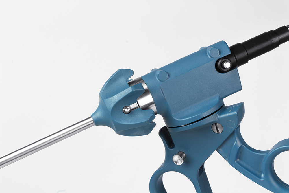 Laparoscopic bipolar coagulation forceps